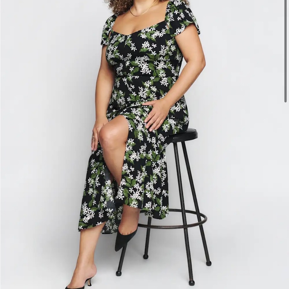 NWT Reformation Baxley Dress Es, Color: Aroma